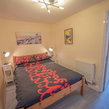 Modern Apartment In Town Centre Skipton Exterior foto